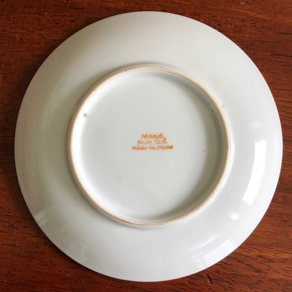 Vintage Hand Painted Porcelain Wall Plate Japan - Picture 4 of 7